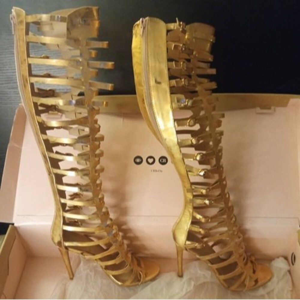 Gold Gladiator High Heels NEW Size 8